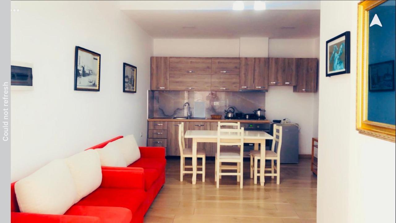 Apartments On The Beach Sarandë 外观 照片
