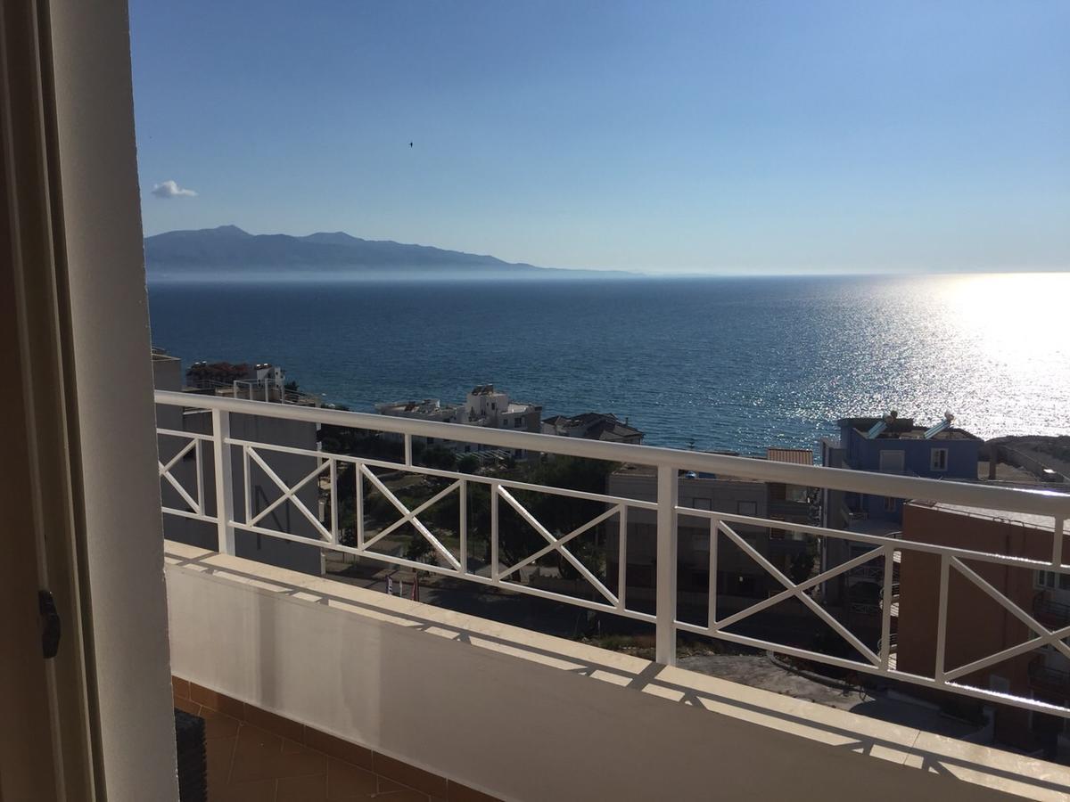 Apartments On The Beach Sarandë 外观 照片