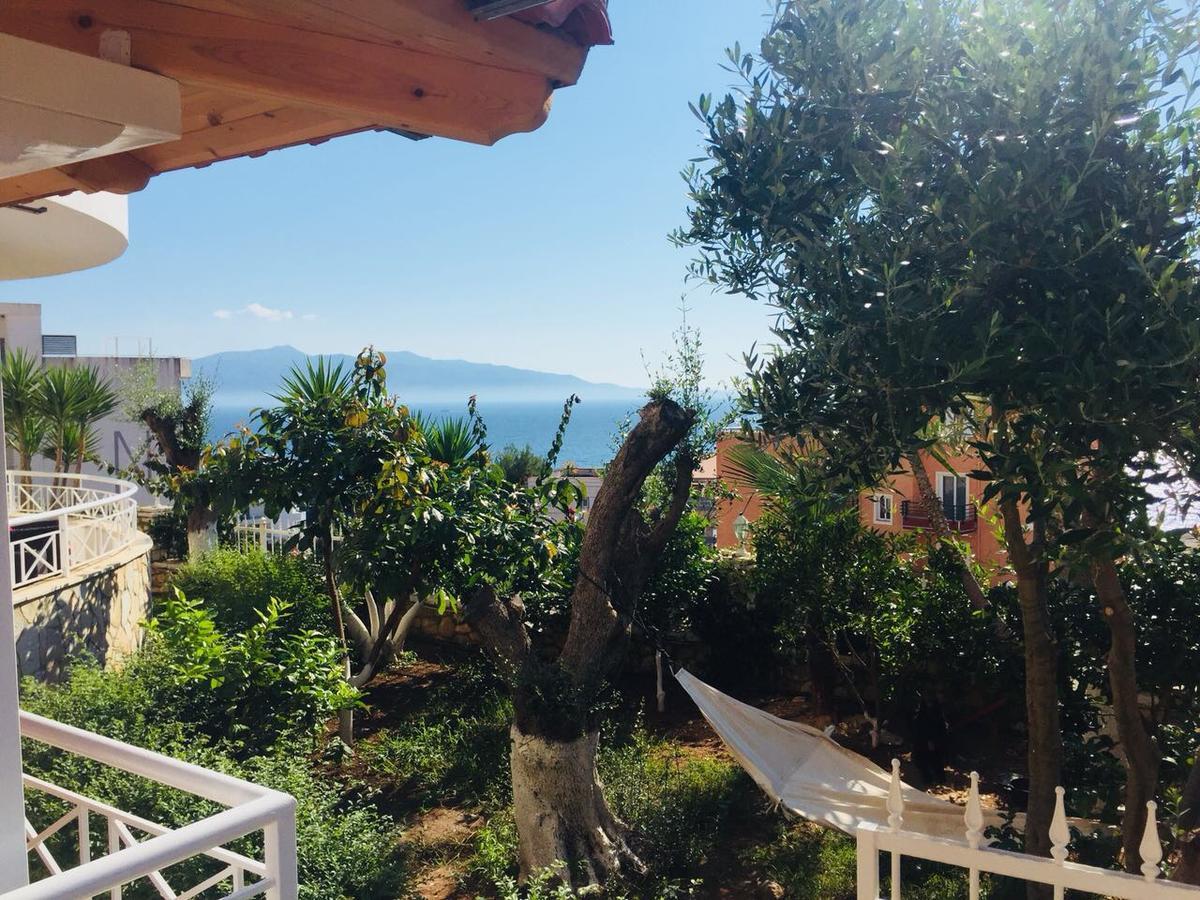Apartments On The Beach Sarandë 外观 照片