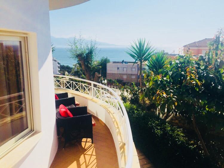 Apartments On The Beach Sarandë 外观 照片