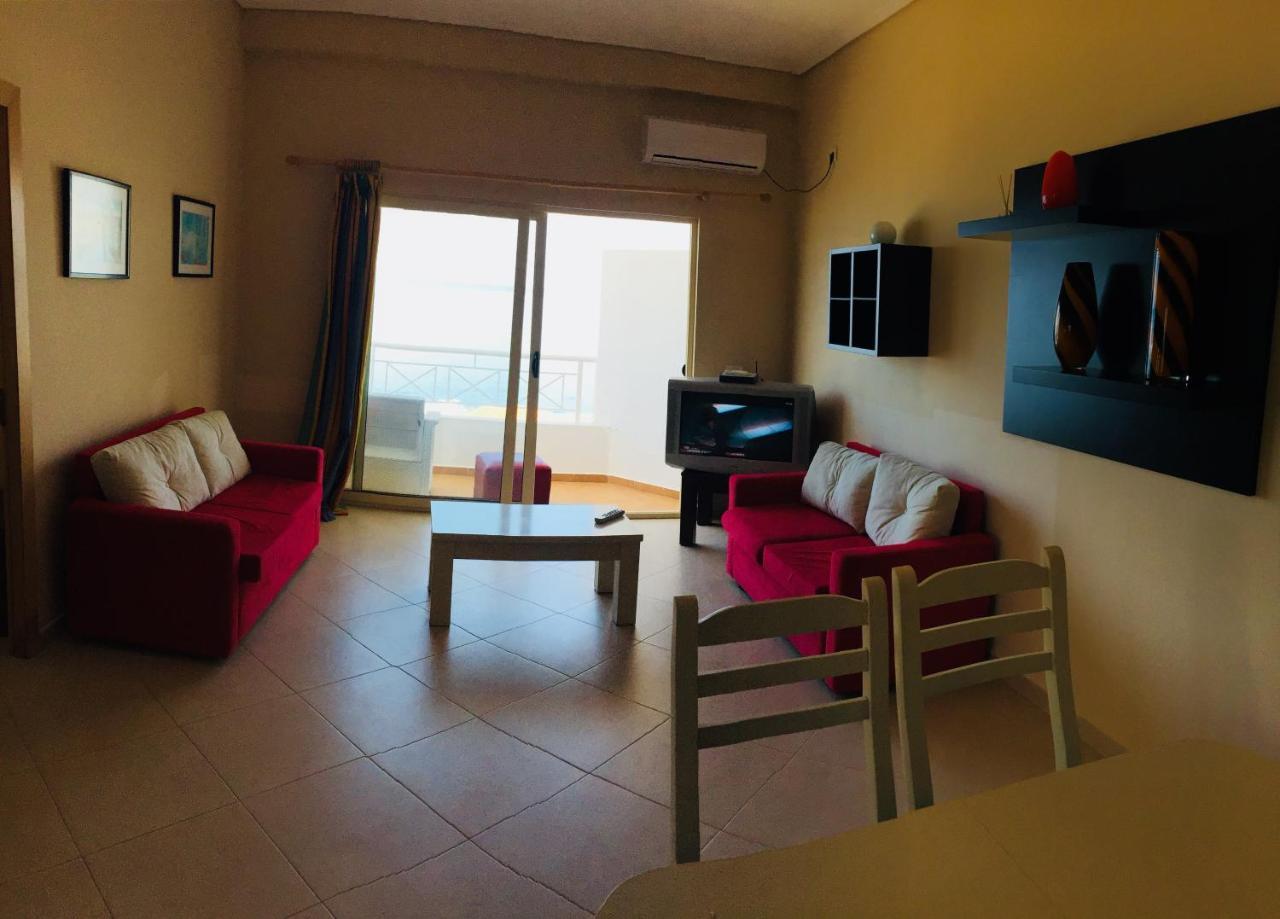 Apartments On The Beach Sarandë 外观 照片
