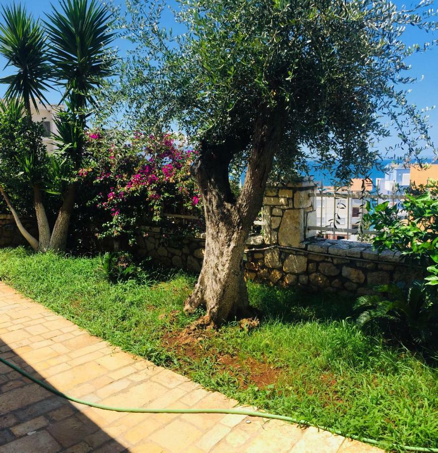 Apartments On The Beach Sarandë 外观 照片