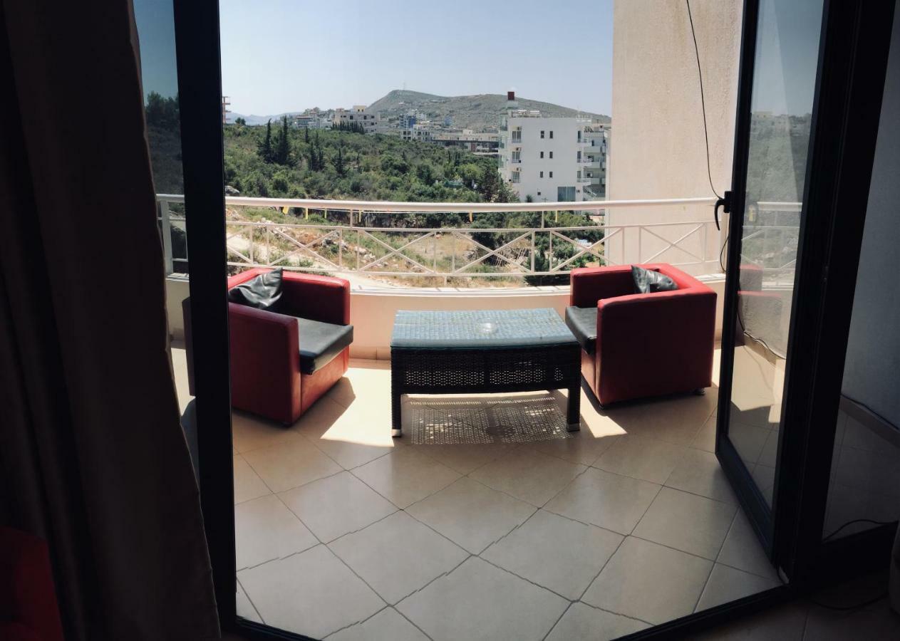 Apartments On The Beach Sarandë 外观 照片